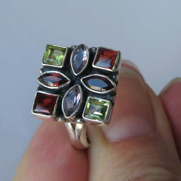 Natural Garnets Amethysts Peridots In Sterling Silver Mosaic Ring. Size 8.25 - Picture 3 of 17